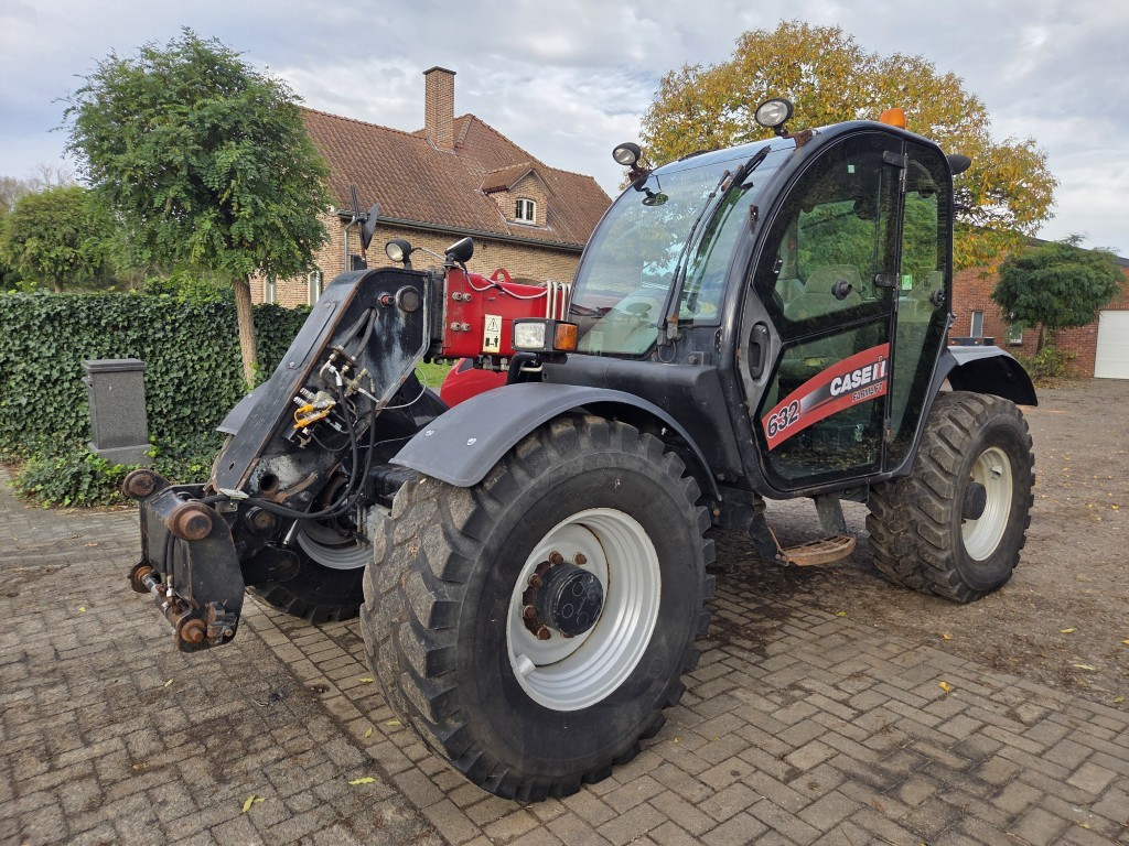 2017 Case Farmlift 632