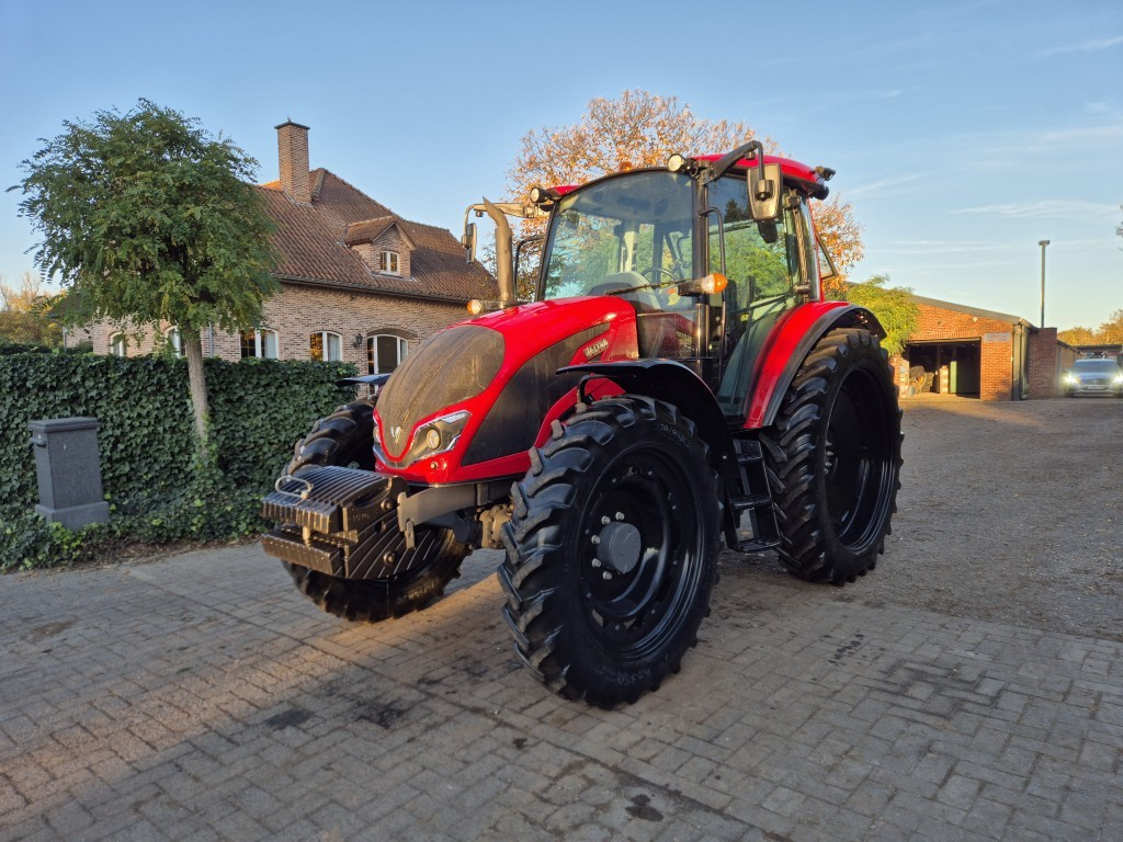 2022 Valtra A105 HiTech