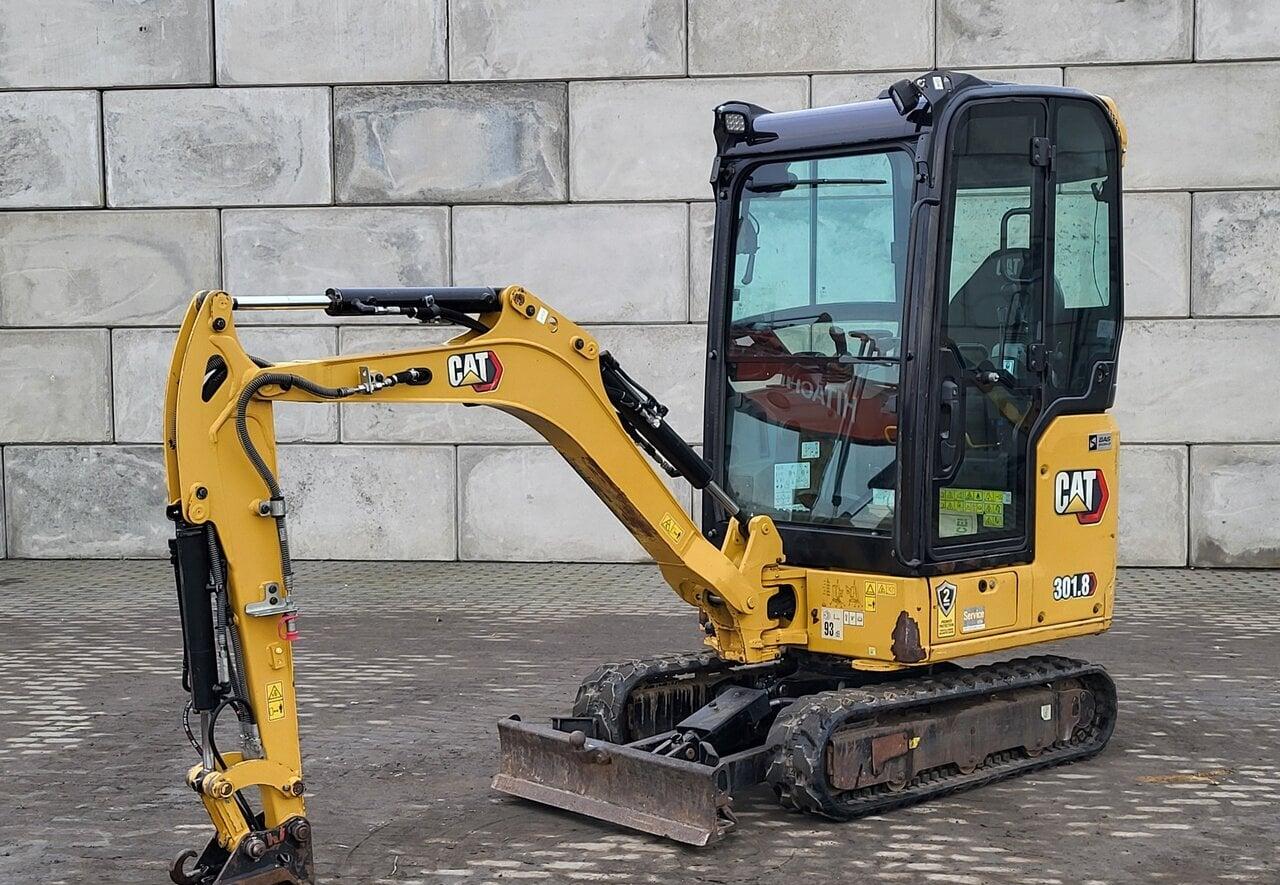 2021 Caterpillar 301.8