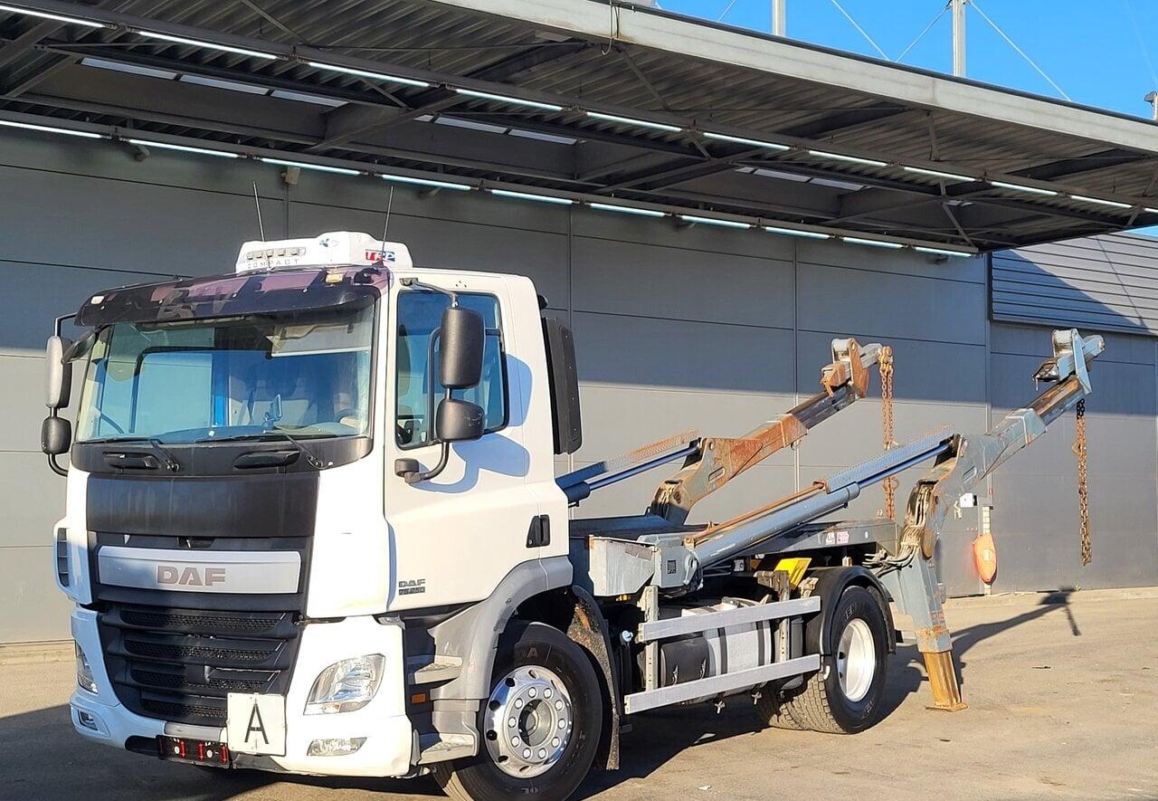 2015 DAF CF 290 Skip Loader